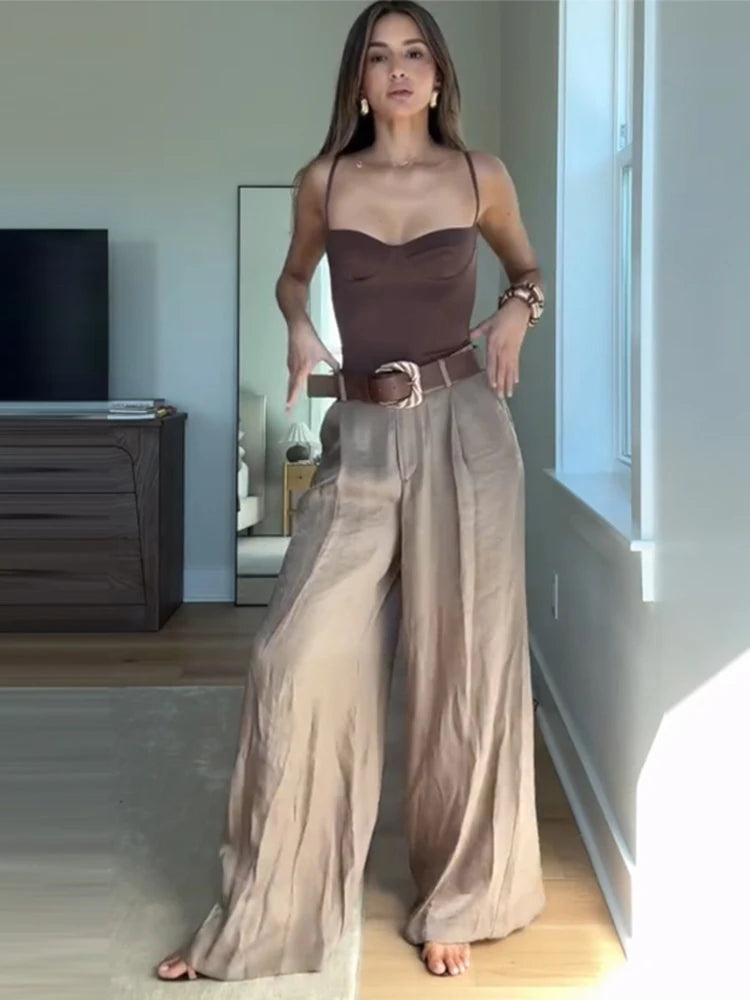 Elegant Wide-Leg Trousers with Fitted Bodysuit