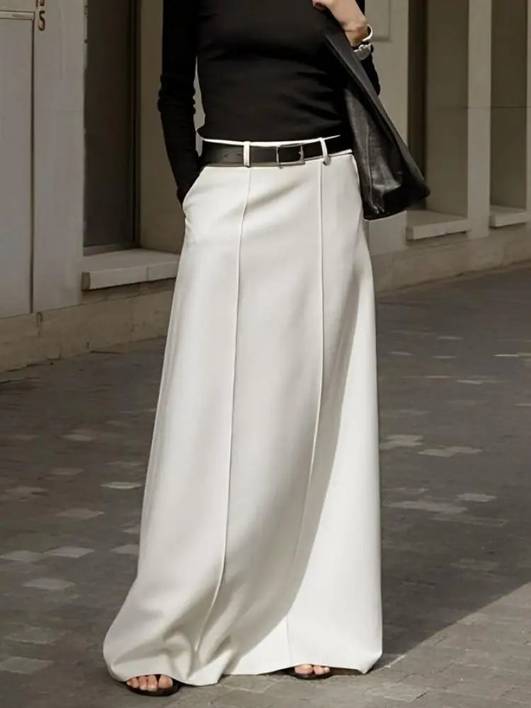 High-Waist Maxi Skirt – Elegant Flowy Black Skirt for Every Occasion