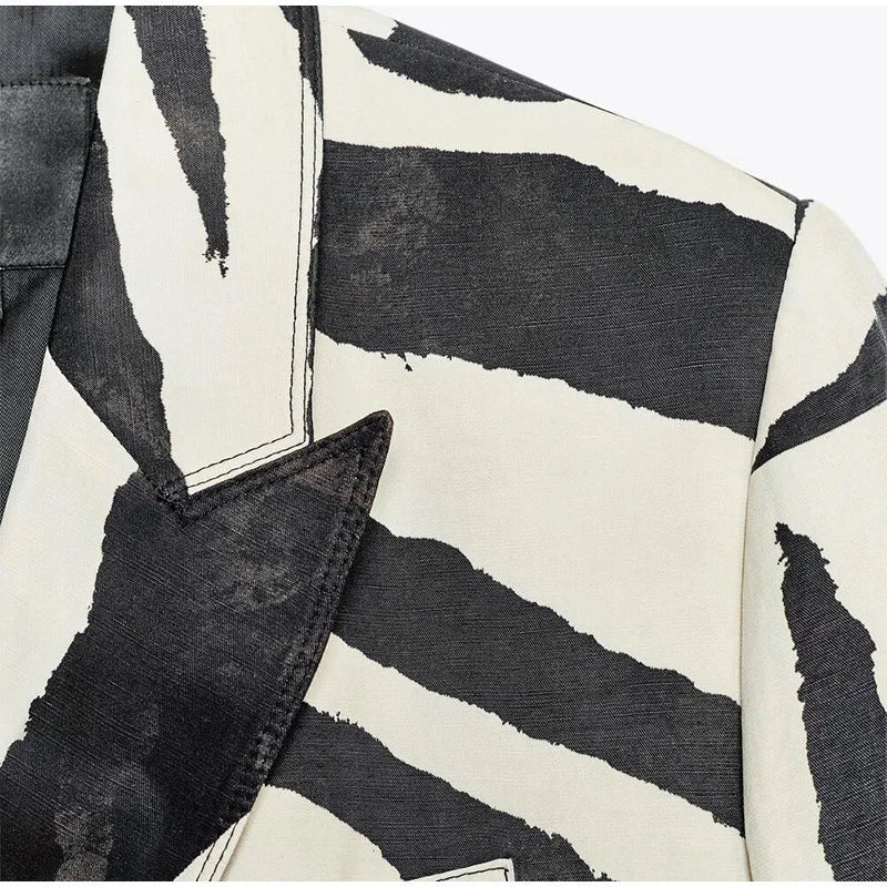Women’s Oversized Zebra Print Blazer – Statement Outerwear