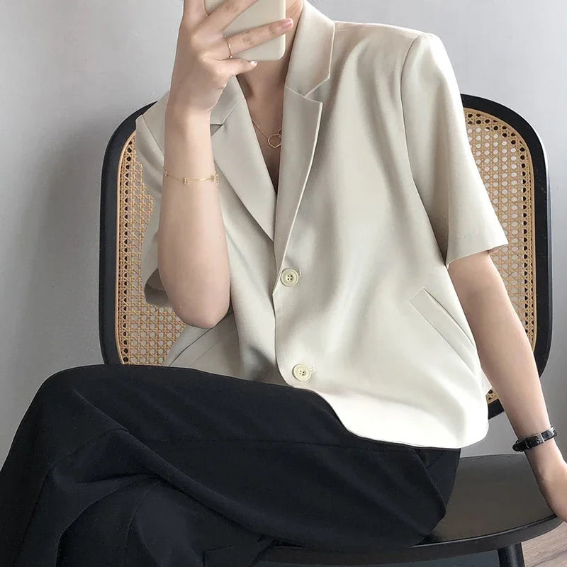 Women’s Short Sleeve Blazer – Elegant Single-Breasted Jacket
