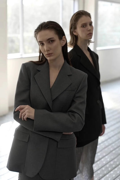 Tailored Grey Waist-Cinching Blazer