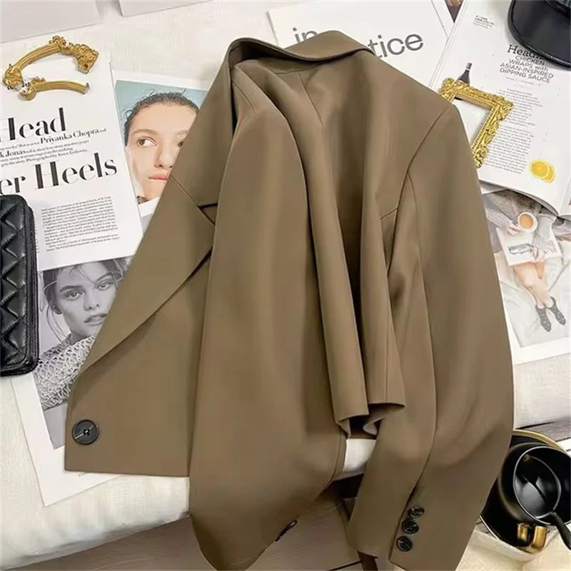 Women’s Cropped Green Blazer – Modern Tailored Fit