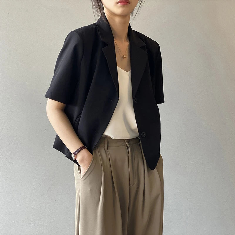 Women’s Short Sleeve Blazer – Elegant Single-Breasted Jacket